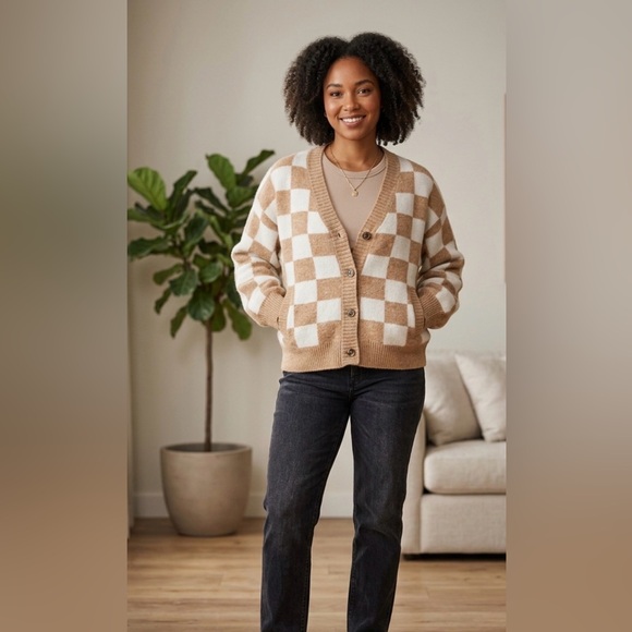 Listicle Sweaters - Listicle Tan and Cream Checkered Cardigan